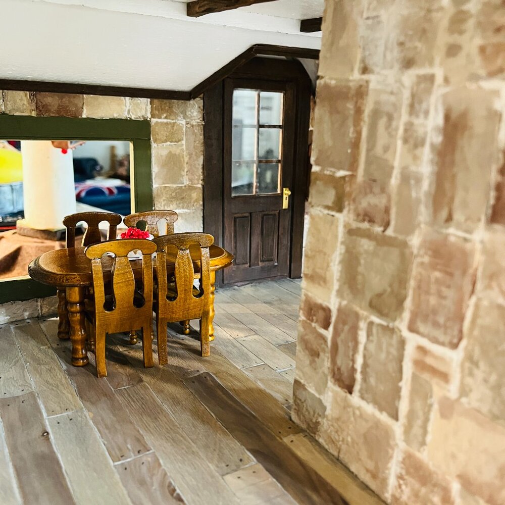 1 of 3 ! 2nd DOLL house Reno! English Tudor - Picture 9 of 17